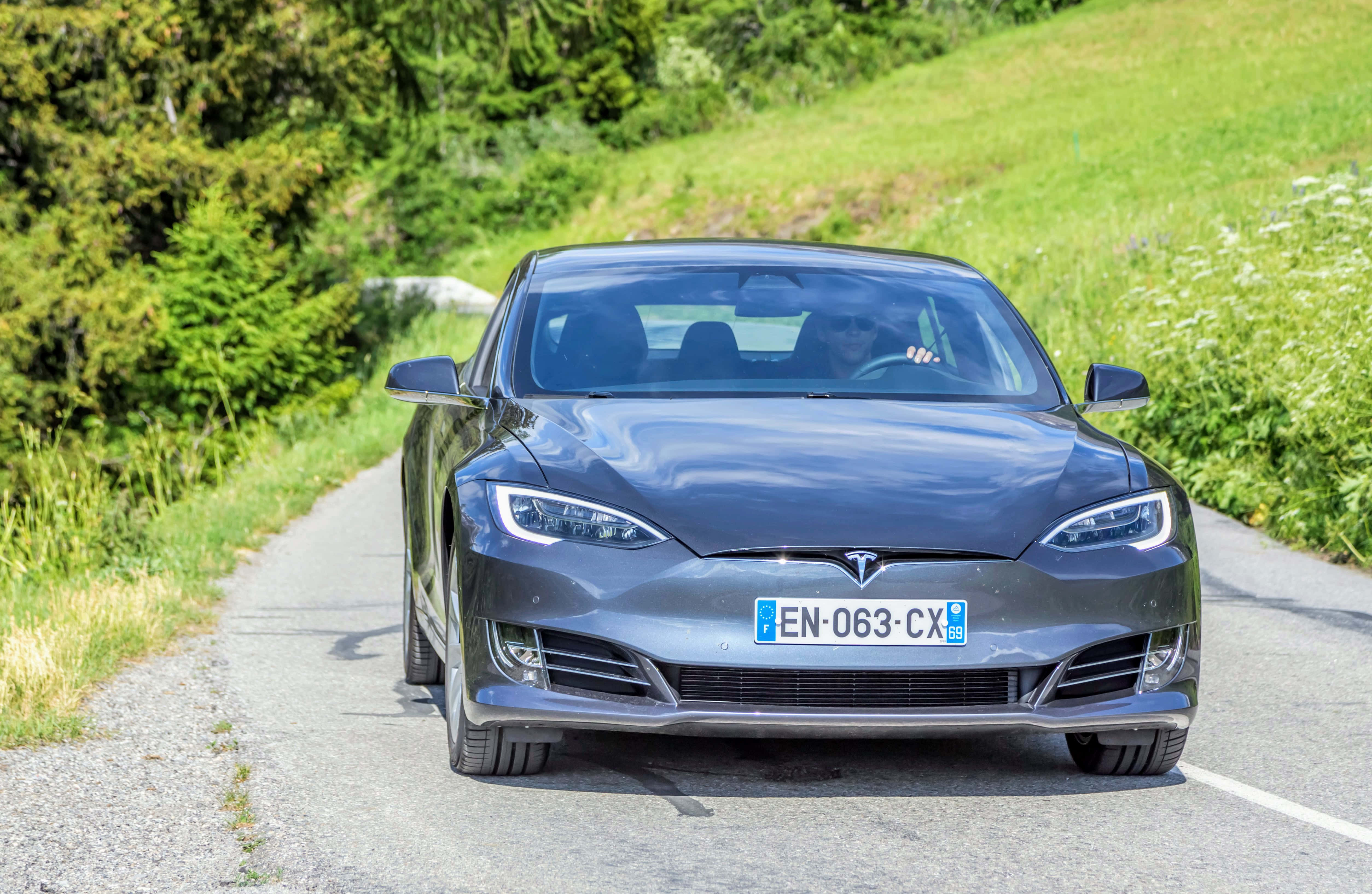 Tesla Bil Wallpapers