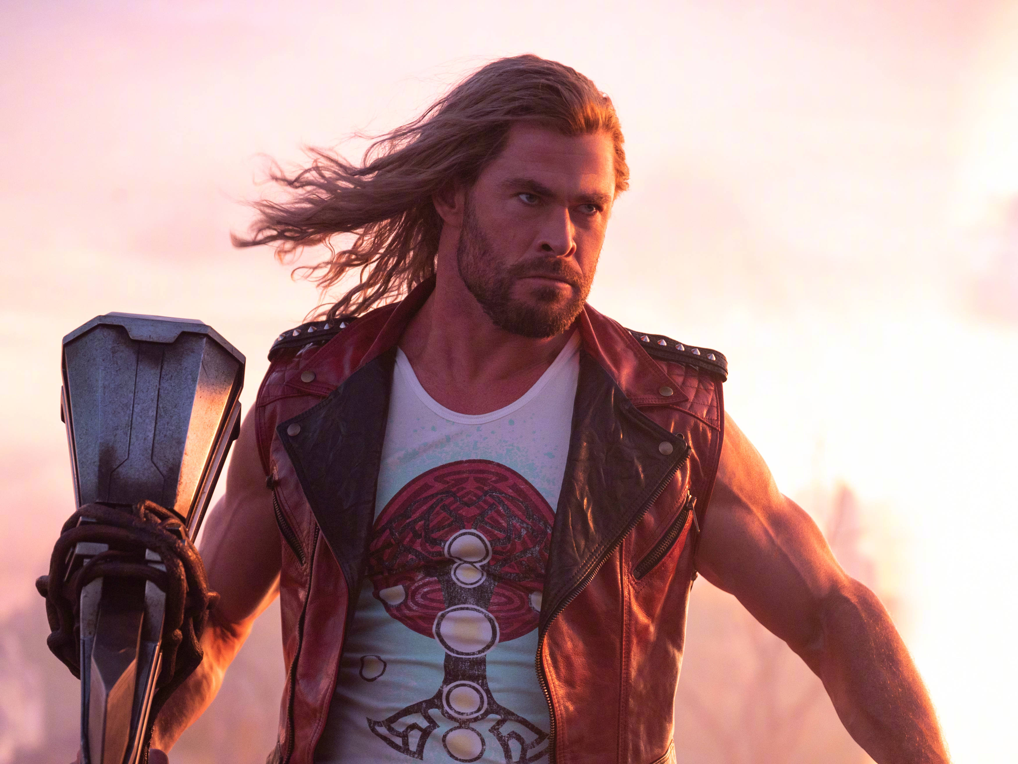 Thor Love And Thunder Voldsom Thor Wallpapers