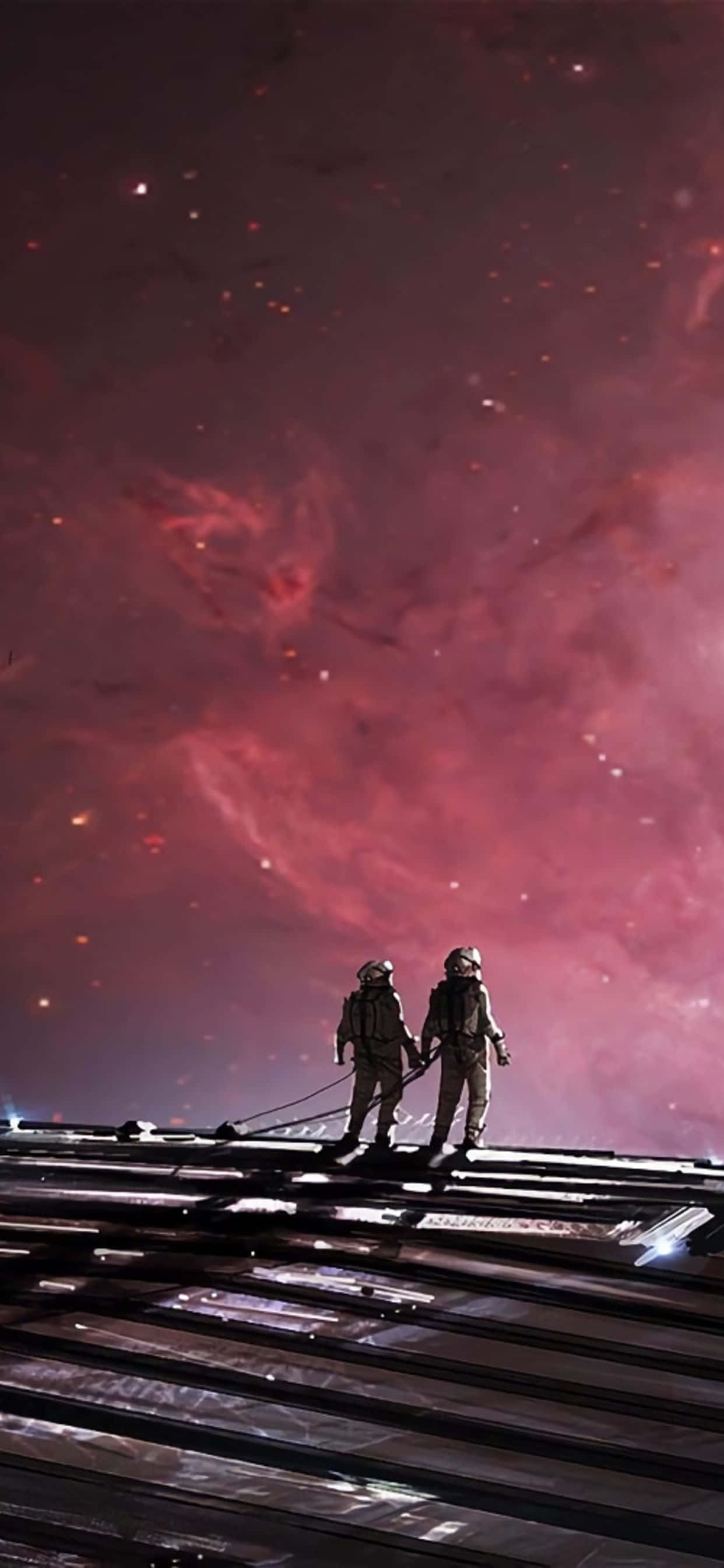 to astronauter, der går på et jernbanespor med en lyserød himmel Wallpapers