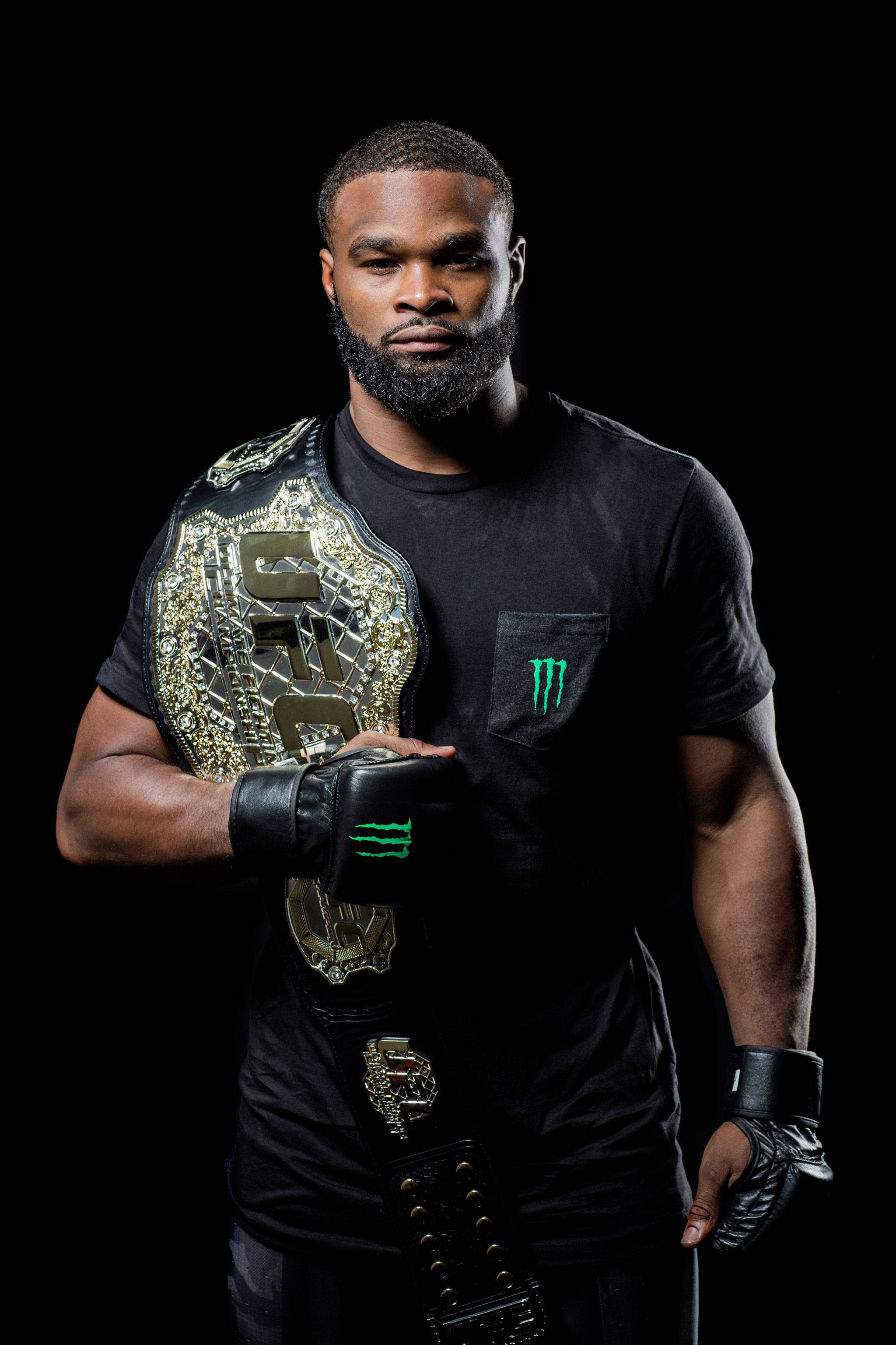 Tyron Woodley Med Mesterskabsbælte Wallpapers