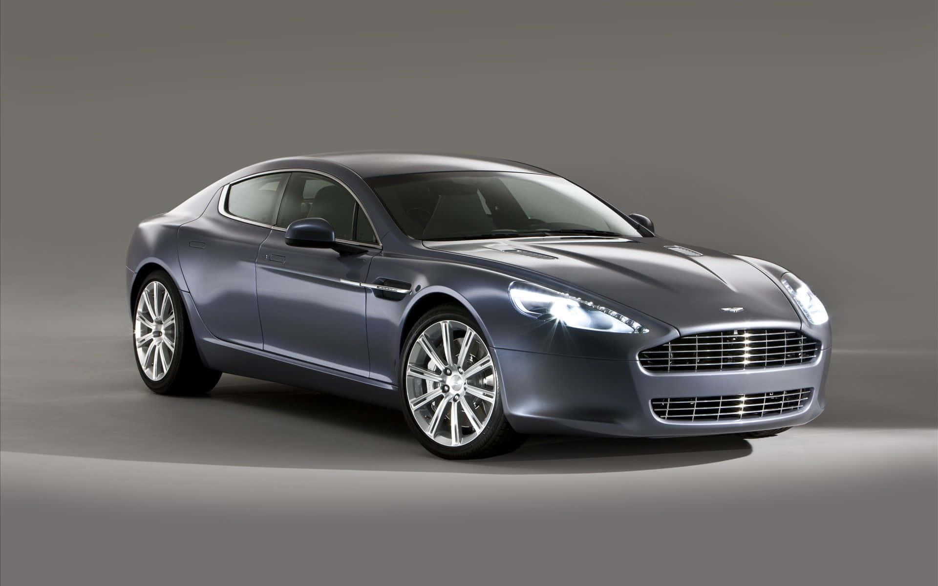 Udsøgt Aston Martin Rapide S i bevægelse Wallpapers