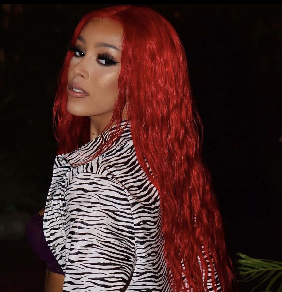 Ved at blande hip-hop med pop er Doja Cat brudt igennem på mainstream-hitlisterne. Wallpapers