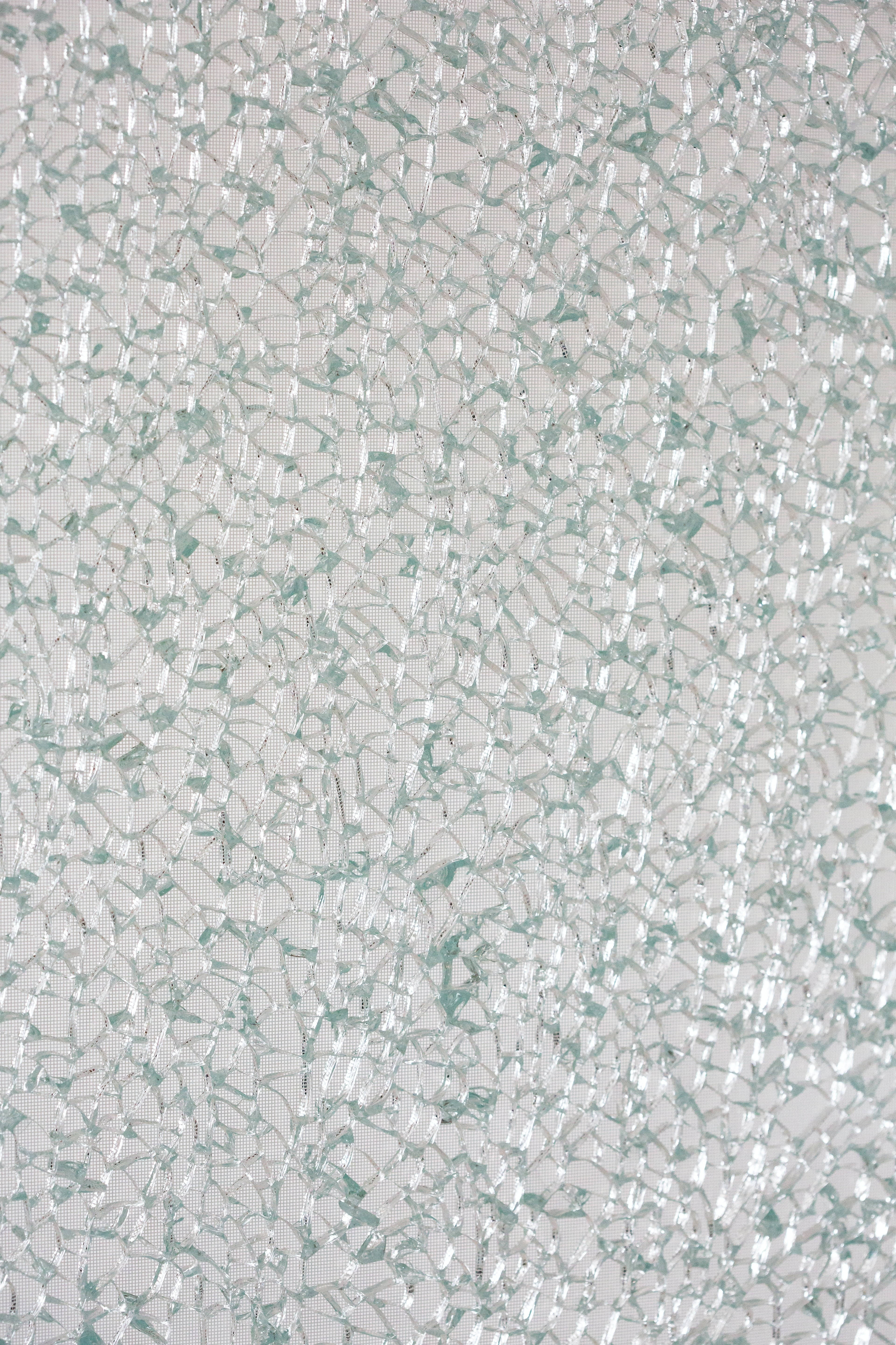 Vibrant Chaos - Kunst med knust glas Wallpapers