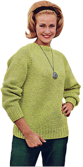 Vintage smilende kvinde i grøn sweater Wallpapers