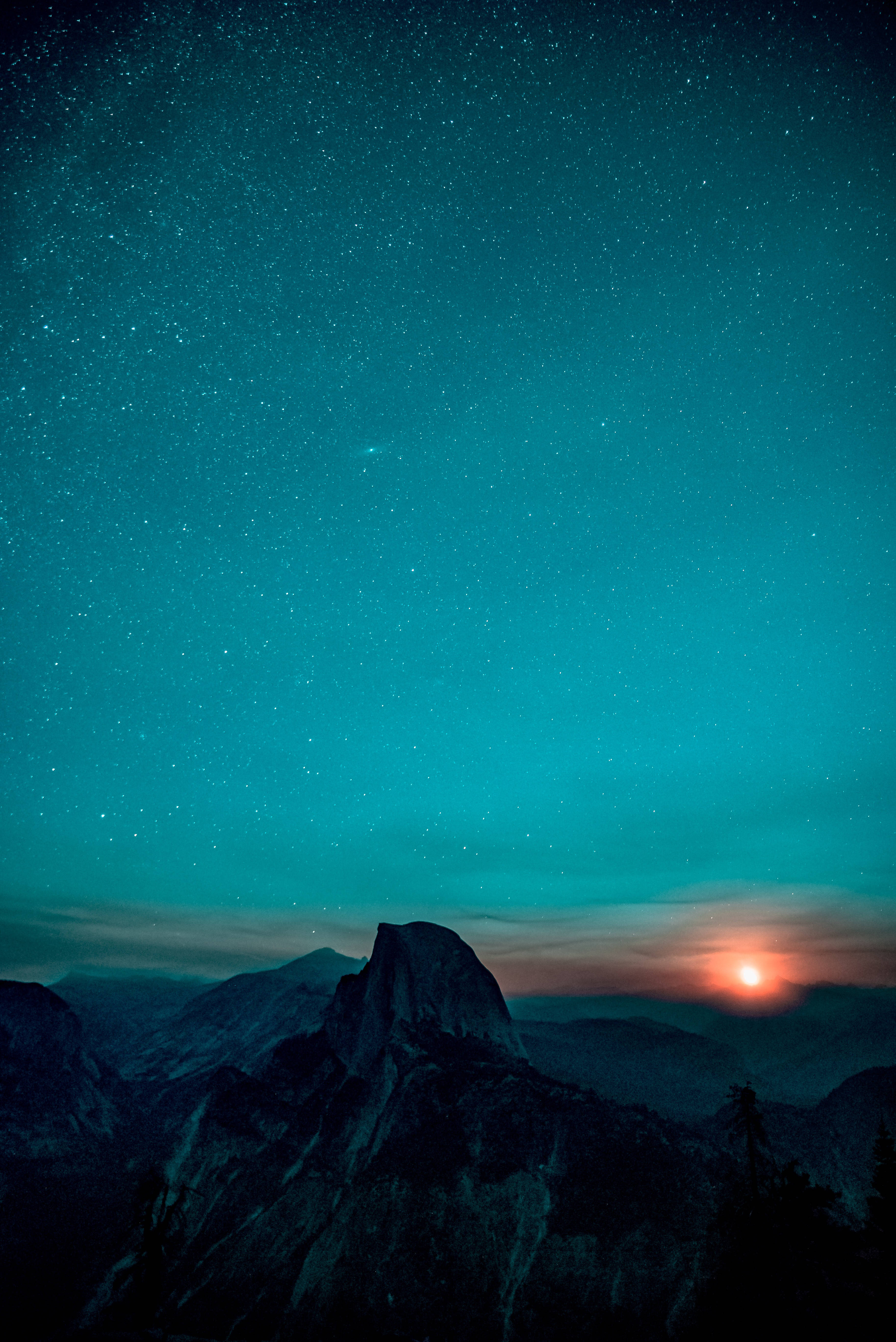 Yosemite Nationalparks smukke og rolige skønhed ved solopgang Wallpapers