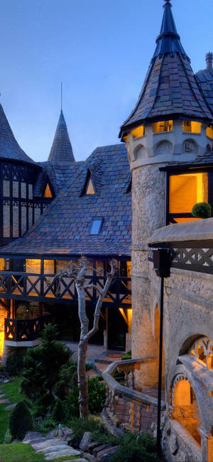 Adelaide Thorngrove Manor Hotel baggrund — iPhone 17 Pro Wallpapers