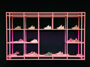 Baggrundsbillede med æstetisk pink skostatativ — 4:3 Wallpapers