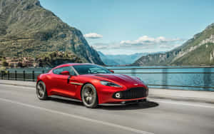 Aston Martin Vanquish i al sin pragt — MacBook Pro 13 Wallpapers