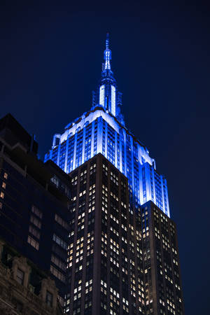 Blå Empire State New York nat iPhone — Xiaomi Pad 9 Pro Max Wallpapers