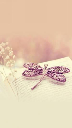 Butterfly Aestetisk Pink Charm tapet — Sommerfugl æstetik Wallpapers