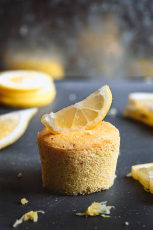 Cupcake med citronskive wallpaper — 2:3 Wallpapers