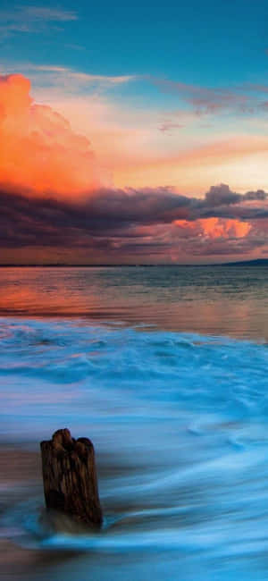 Iphone Xs Malibu Baggrund — iPhone 16 Plus Wallpapers