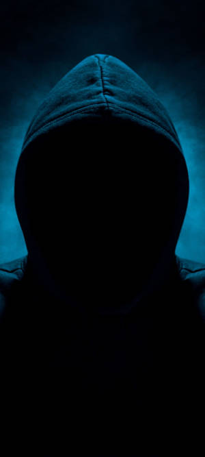 Realme 7 Hætteklædt Person — Nothing Phone (2) Wallpapers