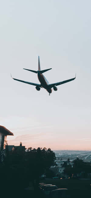 Fly iPhone — Pixel 7a Wallpapers