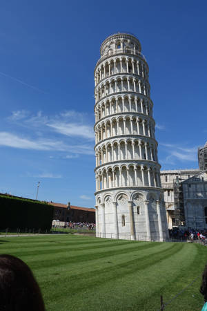 Fantastisk skæve tårn i Pisa telefon — Huawei MatePad 12 X (2025) Wallpapers