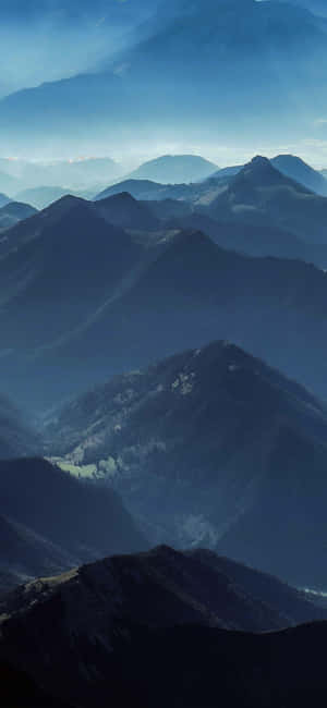 Fredfyldt vandkantslandskab til iPhone X — Honor GT Wallpapers