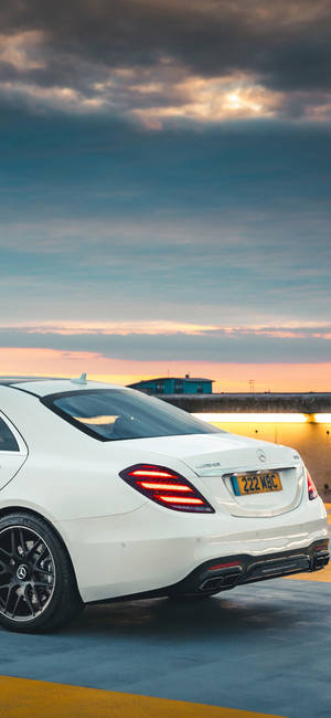 Hvid Mercedes Benz Bagende IPhone — iPhone 11 Pro Max Wallpapers