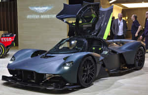 Imponerende Aston Martin Valkyrie Hypercar i al sin pragt — Steam Deck Wallpapers