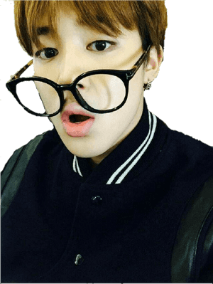 Jimin overrasket blik med briller