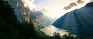Kanton Glarus bjerge i Schweiz tapet.