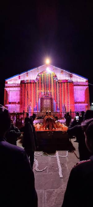 Kedarnath Tempel Sokkel 4K — Galaxy S24 Wallpapers