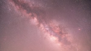 En drømmende lyserød stjernenat med glødende lyserøde stjerner. — Lys pink æstetik Wallpapers