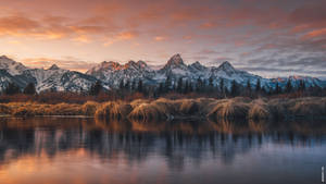 Teton bjergkæde i høj opløsning til MacBook Pro baggrund. — MacBook Pro Wallpapers