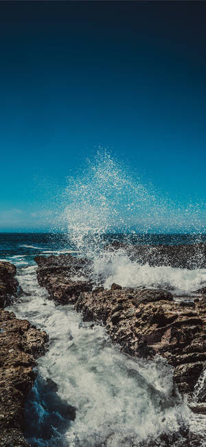 Havbølger og himmel iPhone 11 tapet. — iPhone 18 Pro Wallpapers