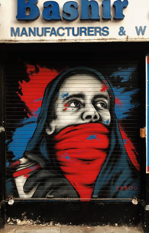 Mand hættetrøje maske street art tapet — Galaxy Tab S9 Wallpapers