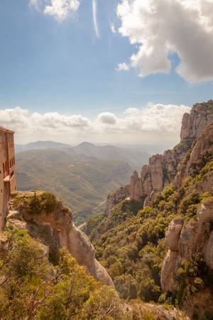 Montserrat skovbjerge — Xiaomi Pad 8 Pro Wallpapers