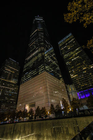One World Trade Center New York nat iPhone — Xiaomi Pad 9 Pro Wallpapers