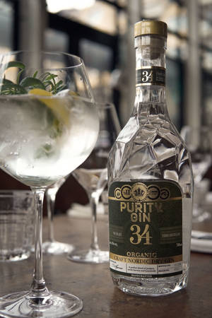 Purity Gin — Xiaomi Pad Wallpapers