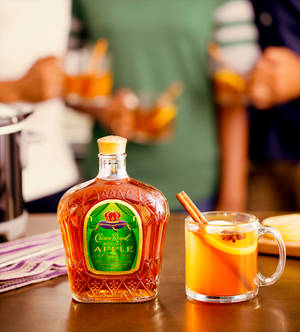 Regal Apple Whisky — Honor Magic V Wallpapers