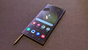 Samsung S23 Ultra med S Pen vist