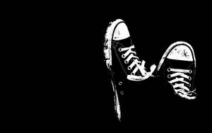 Baggrund med seje sorte Converse-sko — Cool sort Wallpapers