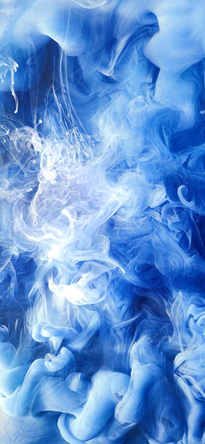 Skyet Blå Røg tapet — iPhone 16 Pro Wallpapers