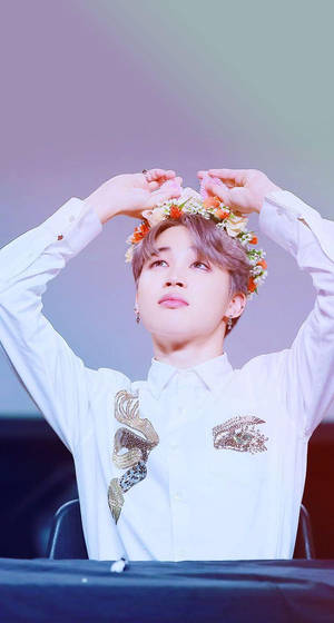 Sød BTS Jimin med blomsterkrans