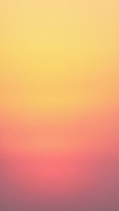 En jævn solnedgangsgradient i gult og pink til et rent minimalistisk iPhone-udtryk. — iPhone 7 Plus Wallpapers