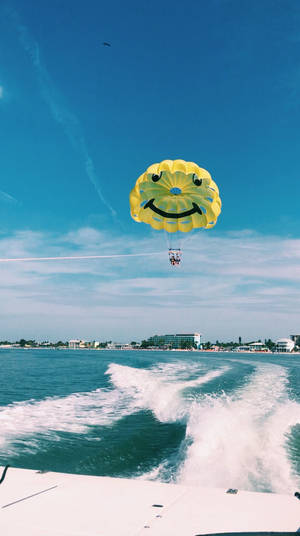 Spændende eventyr på havet - Parasailing bag speedbåd — Havudsigt Wallpapers