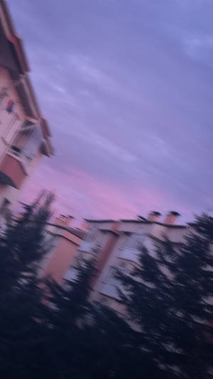 Tumblr aesthetic sløret lilla himmel tapet