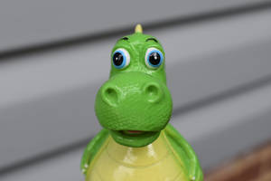 Sød dinosaur-legetøj frontvisning